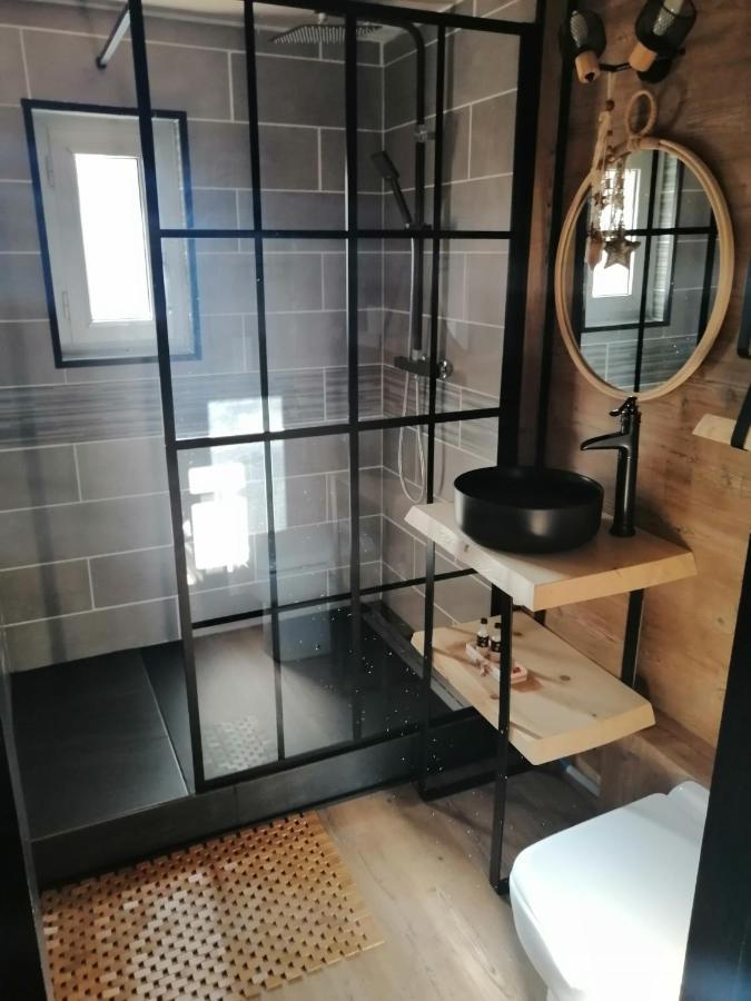 Lapausedegout Piscine Chambres Climatisees Jacuzzi Terrasse Lachapelle-Auzac Exterior foto