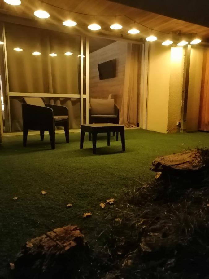 Lapausedegout Piscine Chambres Climatisees Jacuzzi Terrasse Lachapelle-Auzac Exterior foto