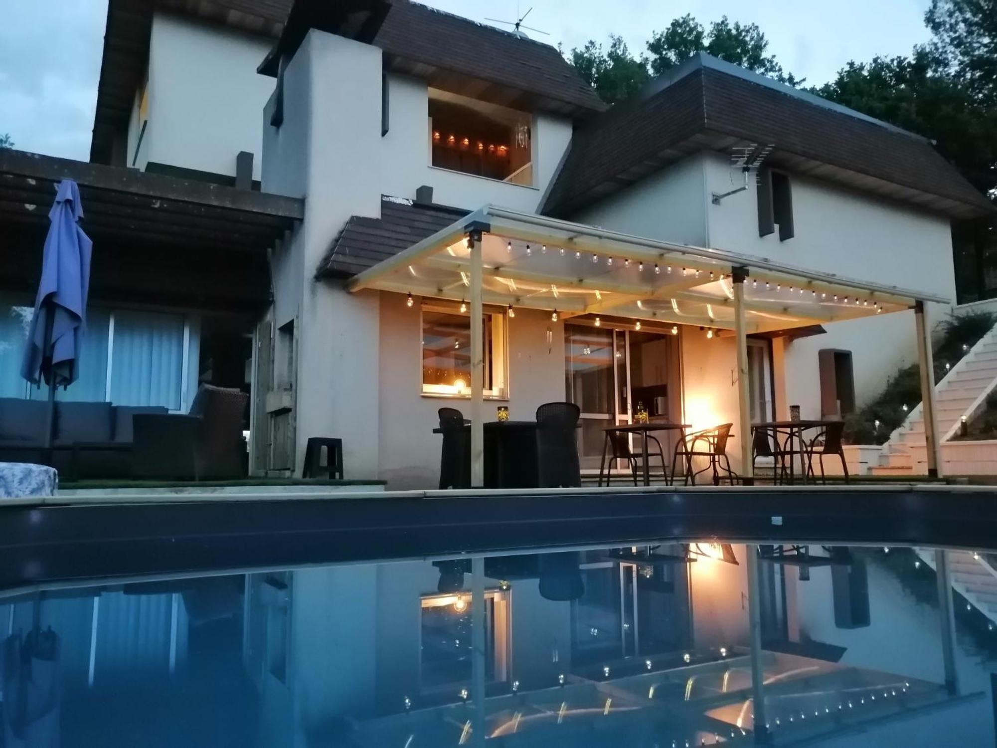 Lapausedegout Piscine Chambres Climatisees Jacuzzi Terrasse Lachapelle-Auzac Exterior foto